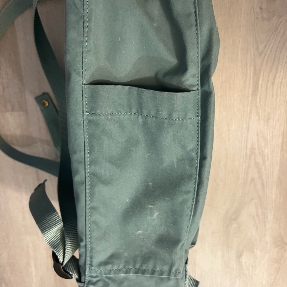 Kånken Green Backpack - Picture 11 of 16